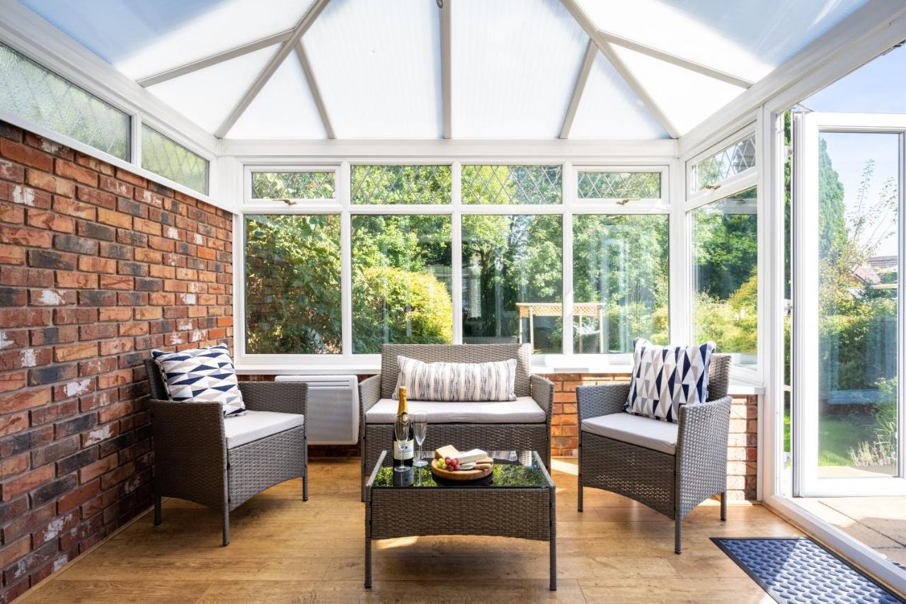 Mulberry House - Luxurious And Modern 4-Bed In Solihull Near Nec,Jlr, Airport, Resorts World, Hs2 Kültér fotó