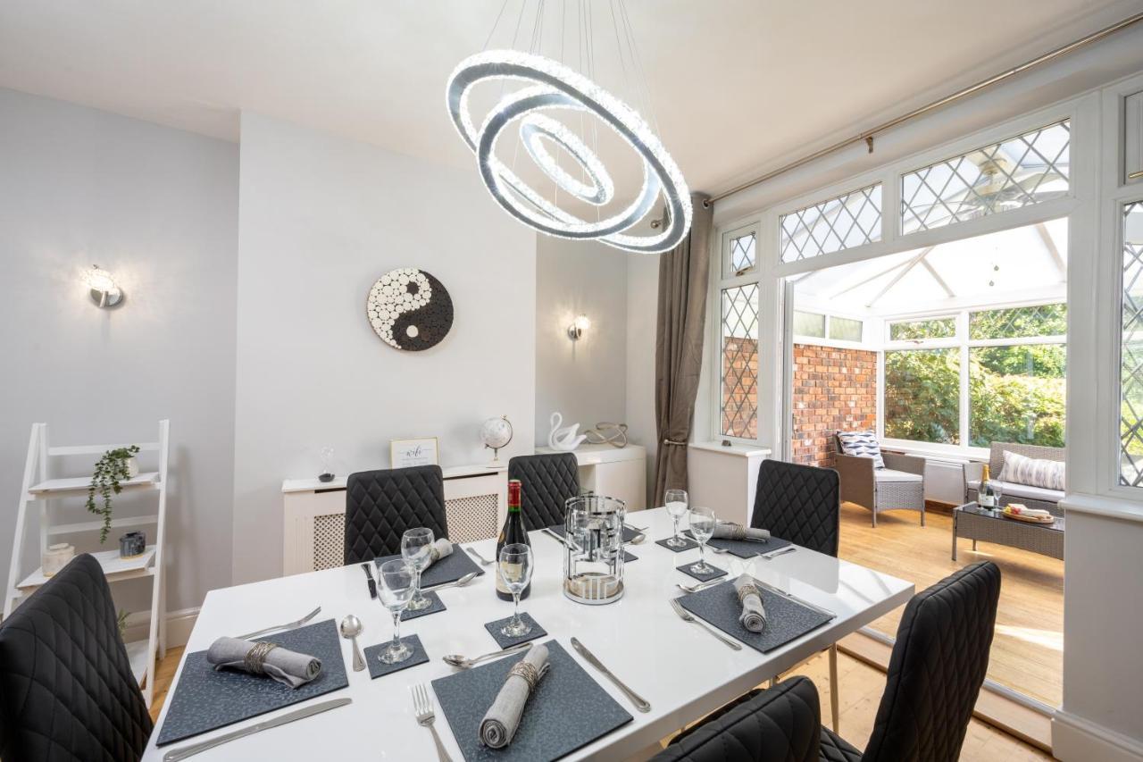 Mulberry House - Luxurious And Modern 4-Bed In Solihull Near Nec,Jlr, Airport, Resorts World, Hs2 Kültér fotó
