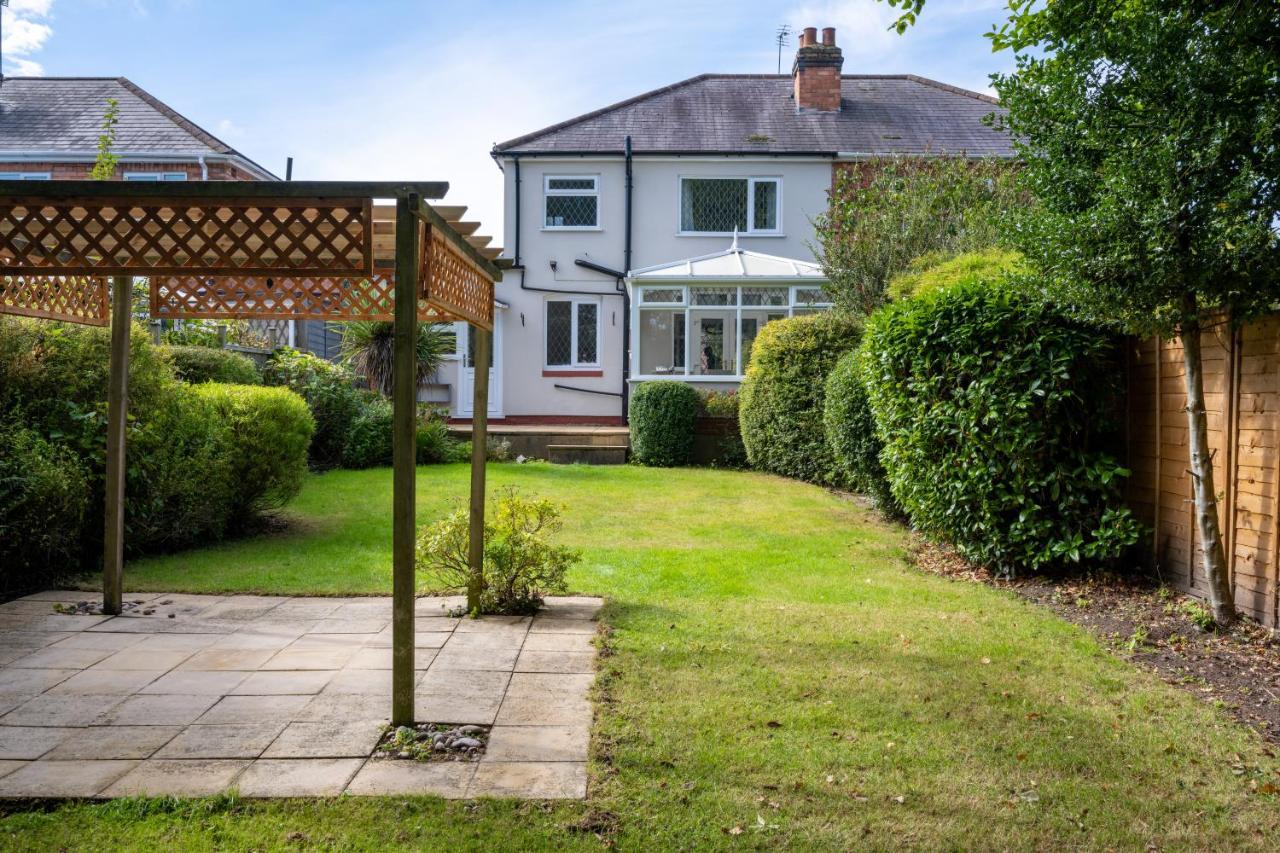 Mulberry House - Luxurious And Modern 4-Bed In Solihull Near Nec,Jlr, Airport, Resorts World, Hs2 Kültér fotó